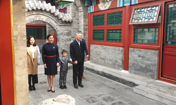 李信一参与养生平面广告拍摄