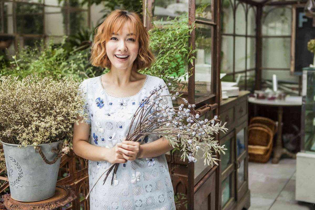 按摩泡脚生活方式引关注 吴昕小姐姐这个技能估计要被热捧